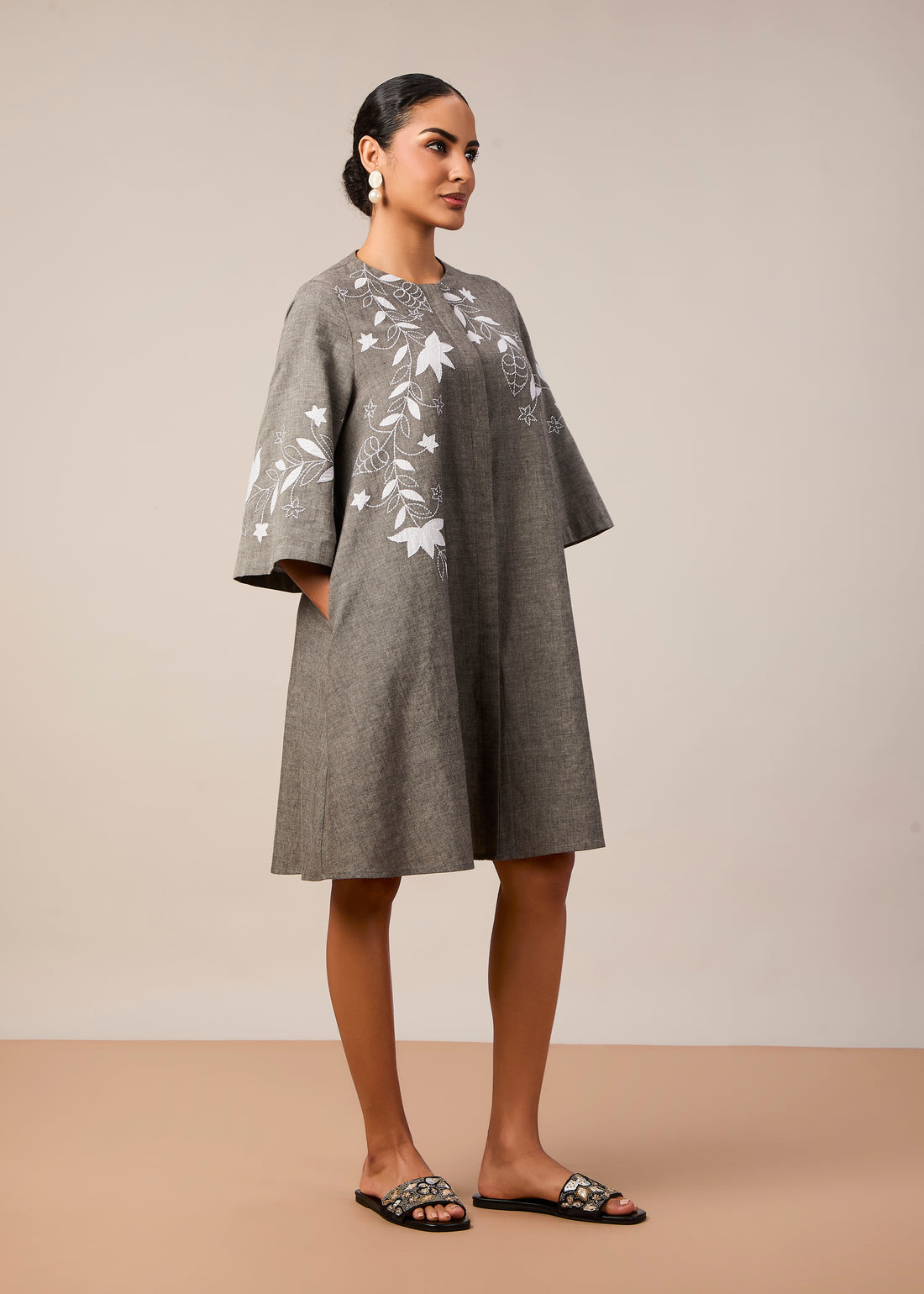 The Aarna short dress with applique