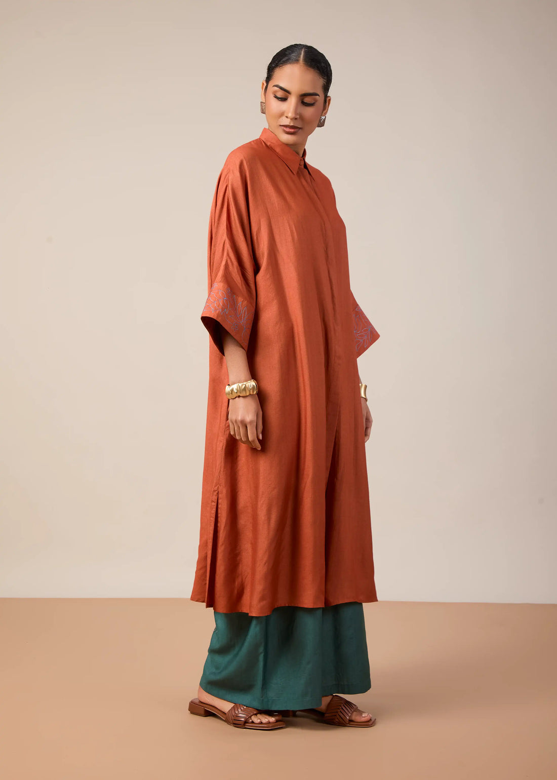 The Akshara Kurta Set Rust