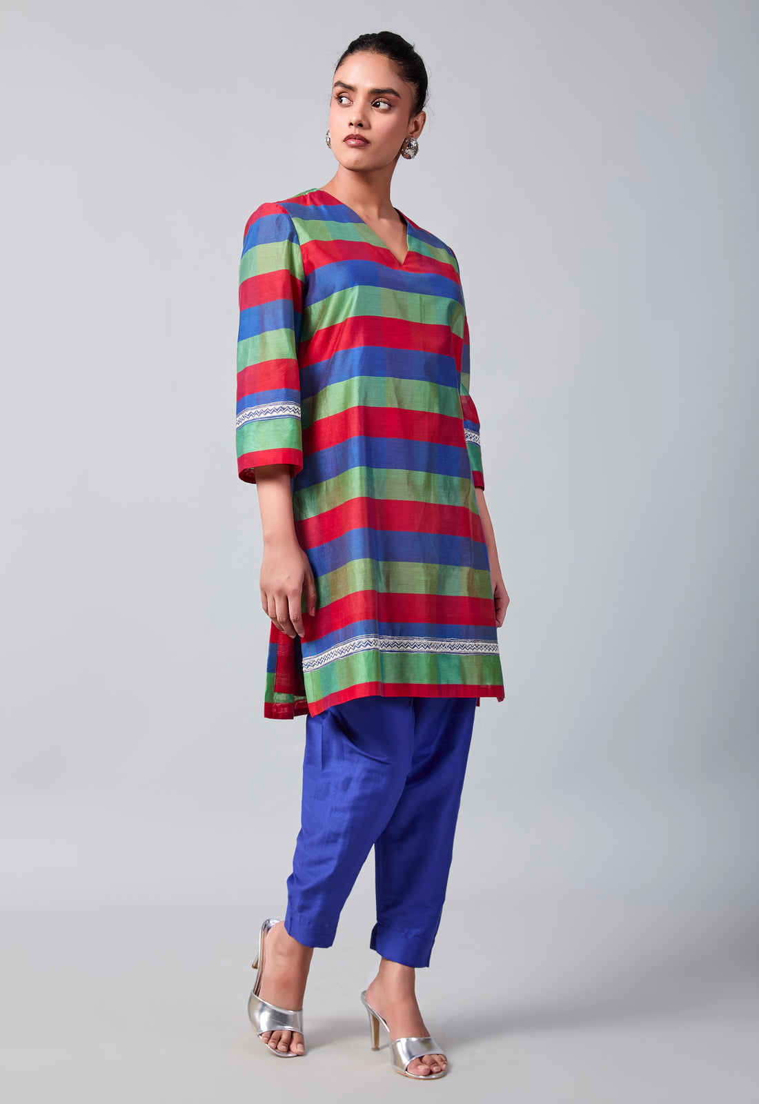 Savarna Kurta Set | Red, Blue, Green