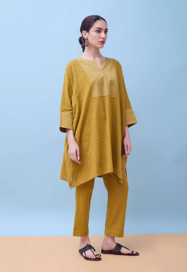Sandhya Kurta Set Handloom