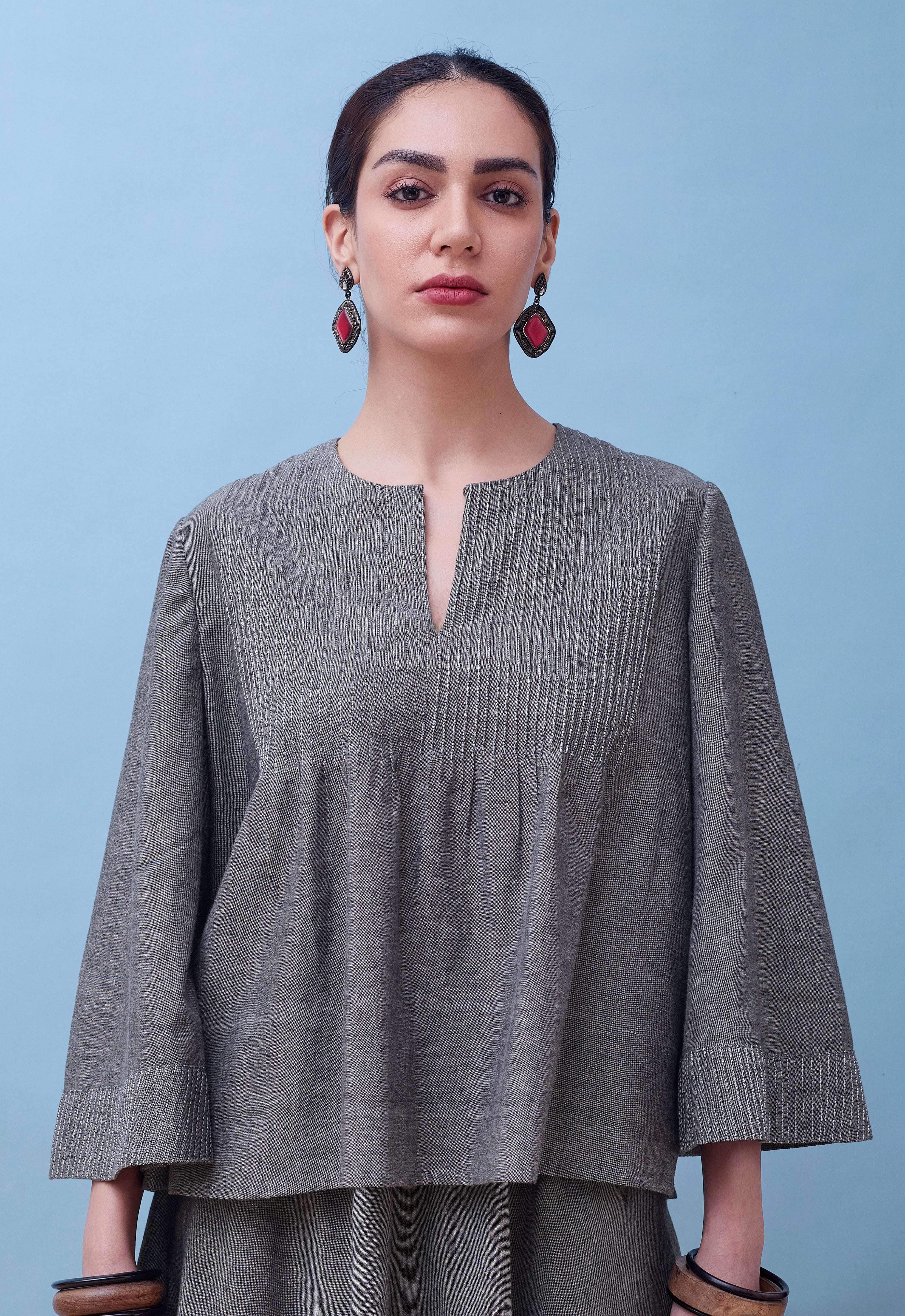 The Viha Top