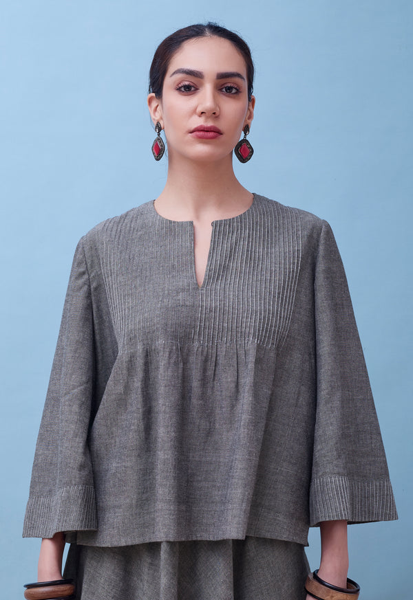 The Viha Top