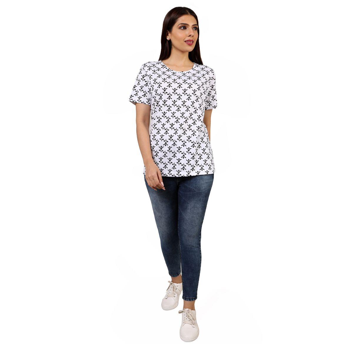Mantra White Basic slit T-shirt