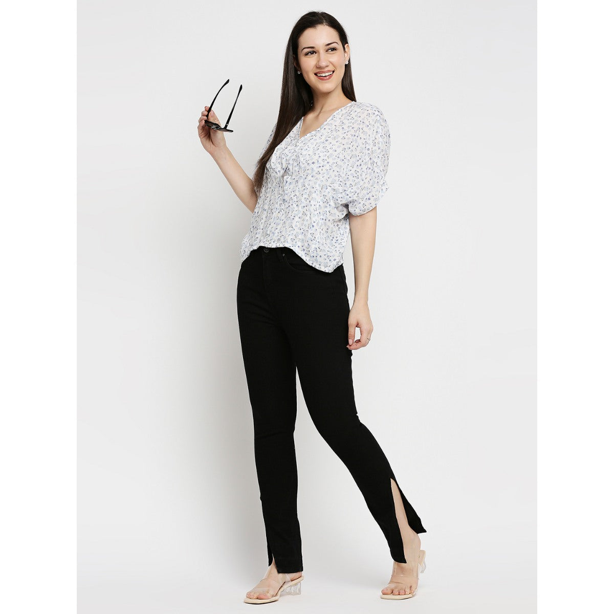 Mantra blue v neck crop-top