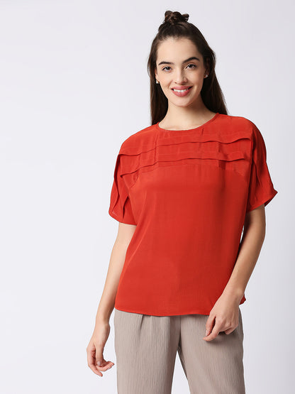 Mantra Solid pleats top