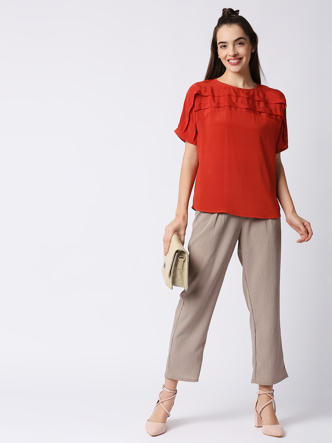 Mantra Solid pleats top