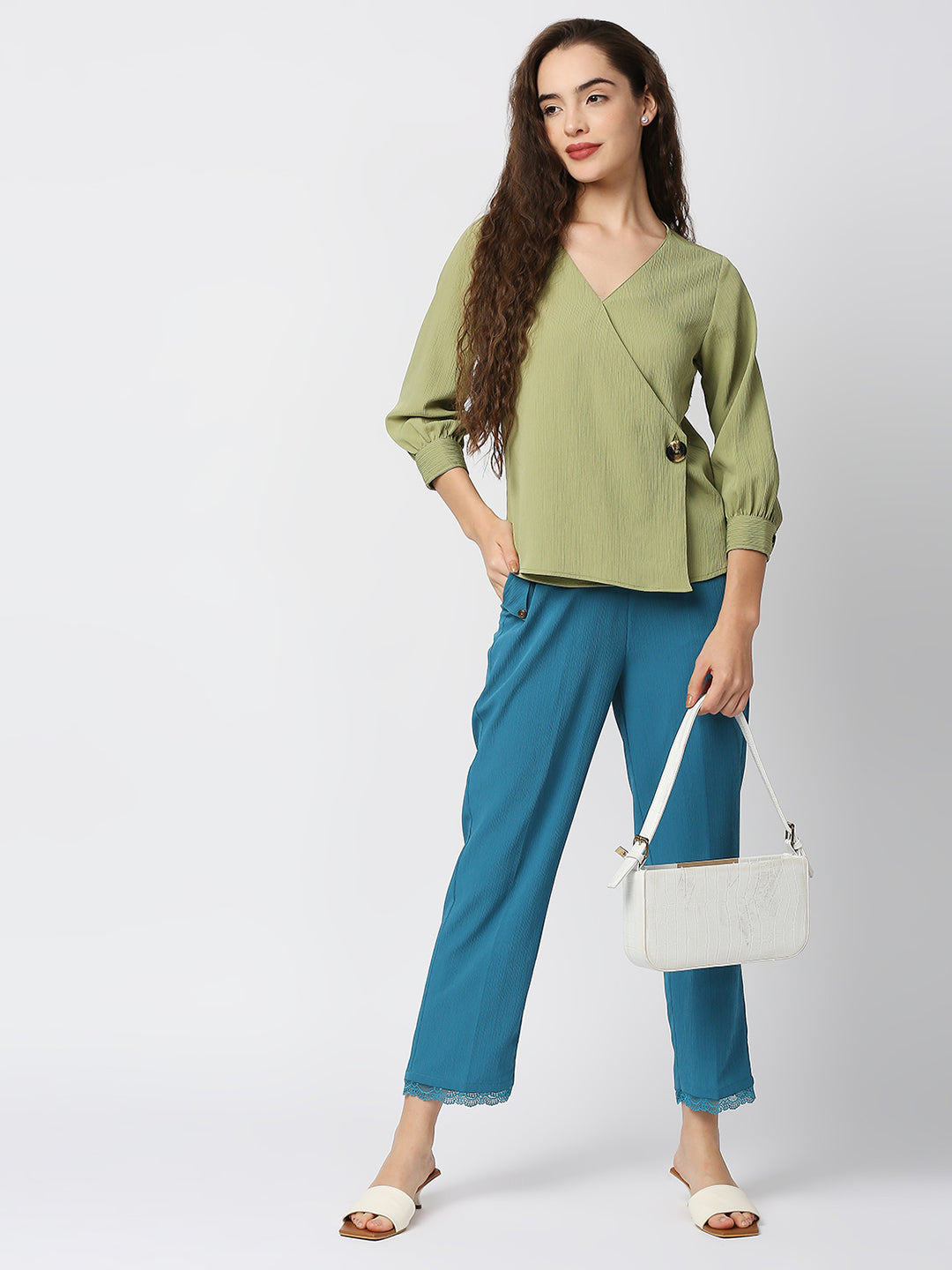 Mantra overlap button top